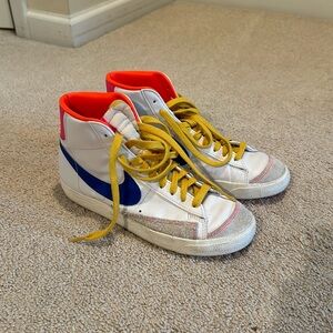 Nike Blazer women’s size 9